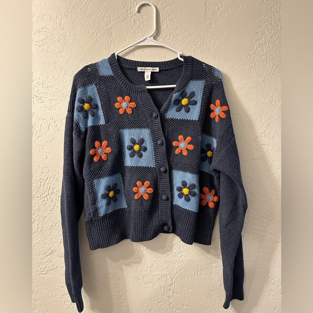 Cotton by Autumn Cashmere Blue Flower Sweater Small